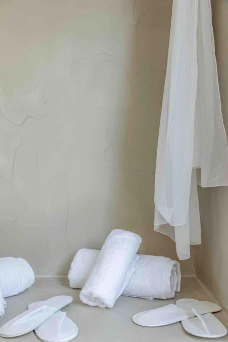 Nikole Cottage House By The Sea Kokkini Hani エクステリア 写真